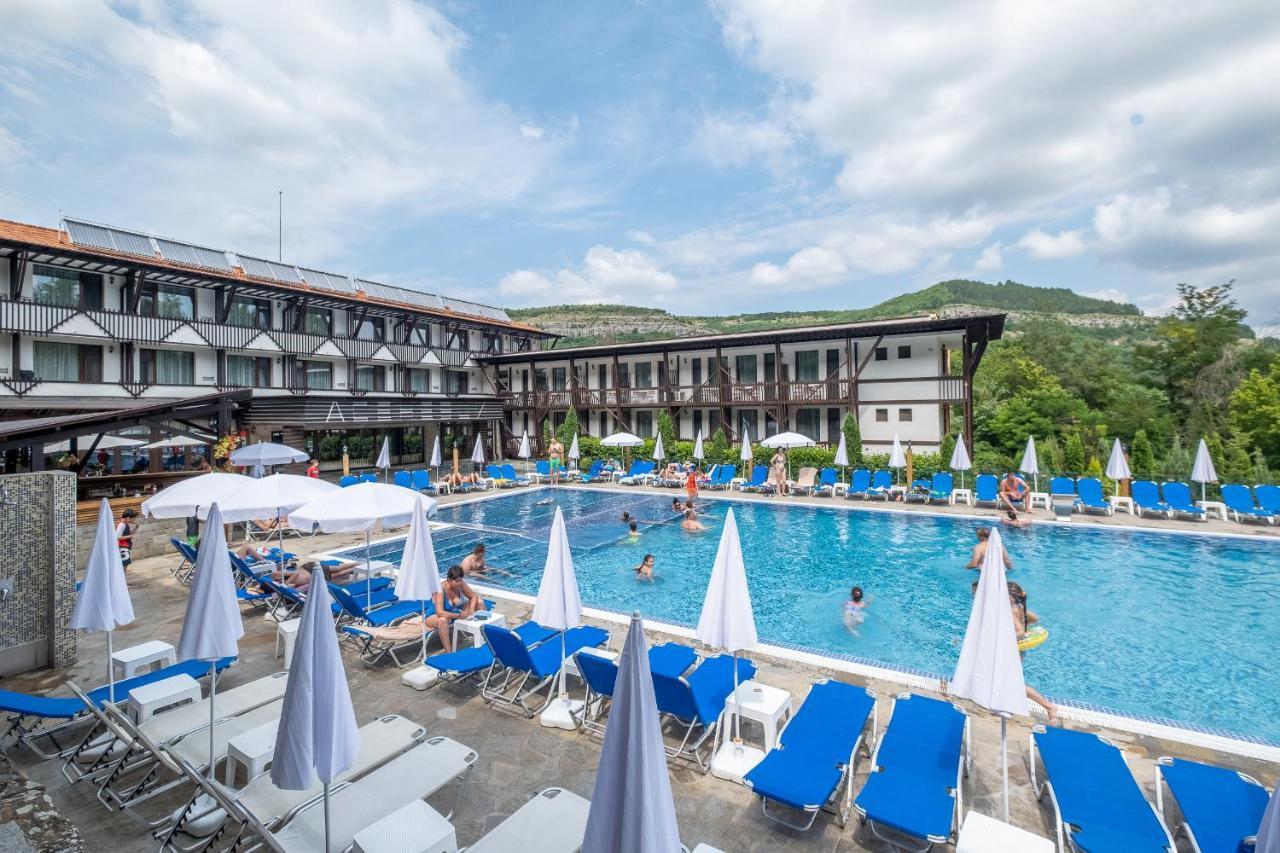Park Hotel Asenevtsi Veliko Tŭrnovo Exterior photo