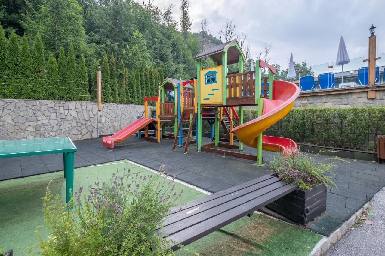 Park Hotel Asenevtsi Veliko Tŭrnovo Exterior photo