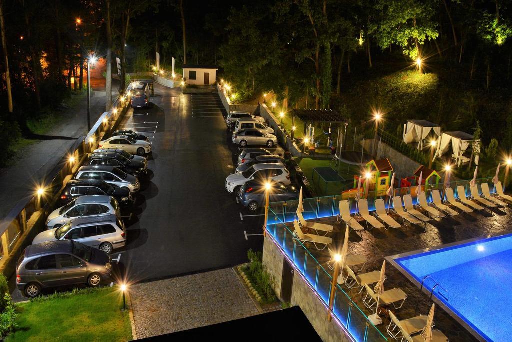Park Hotel Asenevtsi Veliko Tŭrnovo Exterior photo
